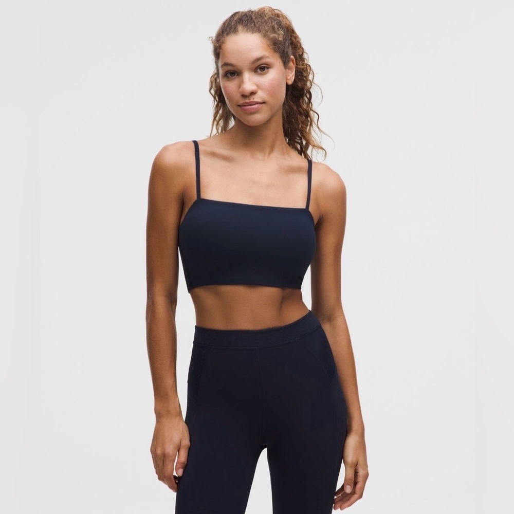 🆕🖤 Lululemon Nulu Paisley Lace-Black Yoga Bra - Black/Paisley Lace Jacquard